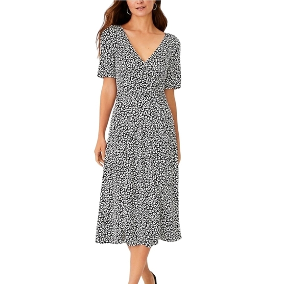 Ann Taylor Print Wrap Dress Size 10 - Picture 1 of 5